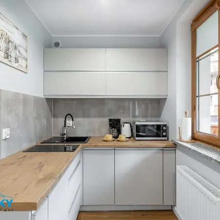 Apartamento Bluesky - Centrum Karpacza, Blisko Pkp, Balkon, Spokojna Zielona Okolica Karpacz